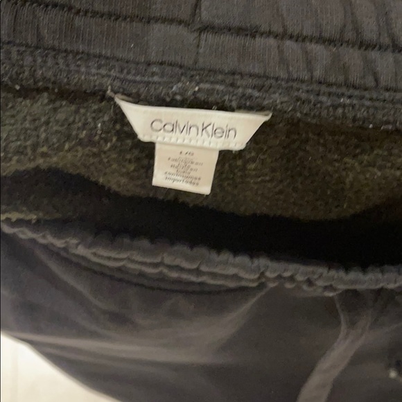 Calvin Klein sweatpants - Picture 3 of 3